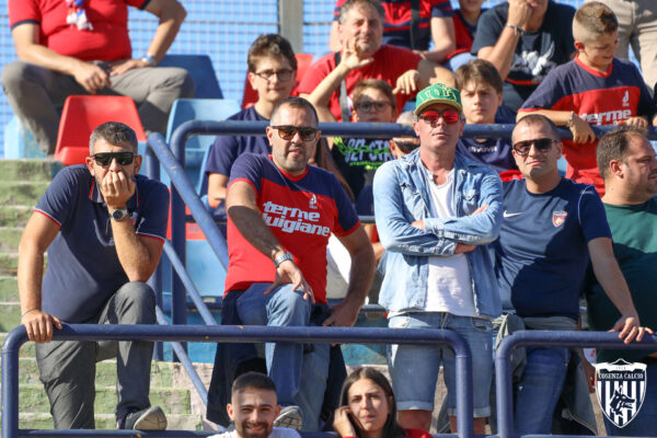 Il tifo di Cosenza – Frosinone