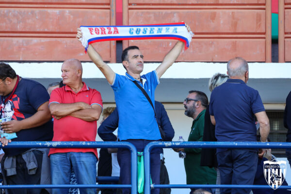 Il tifo di Cosenza – Frosinone