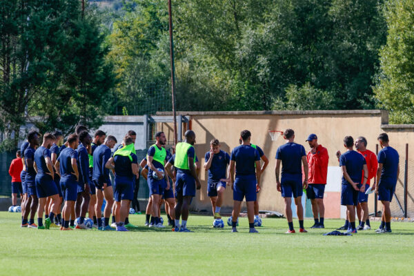 🔴🔵 Domani rifinitura a porte aperte e conferenza stampa del tecnico