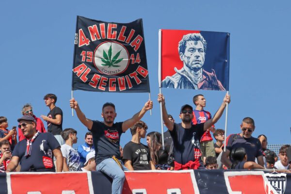 Il tifo di Cosenza – Genoa