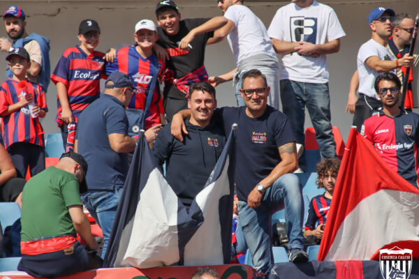 Il tifo di Cosenza – Genoa