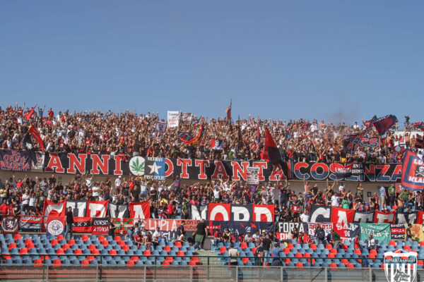 Il tifo di Cosenza – Genoa