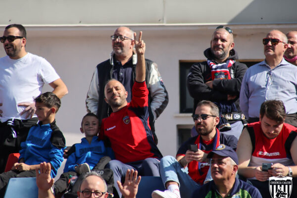 Il tifo di Cosenza – Genoa