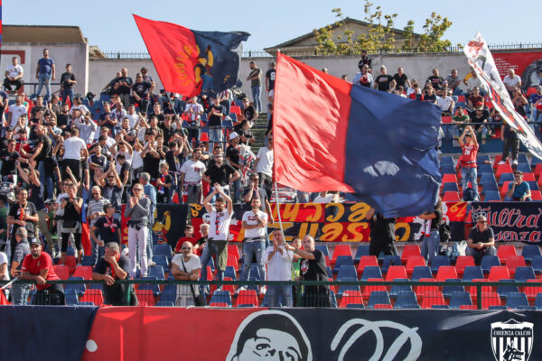 Il tifo di Cosenza – Genoa