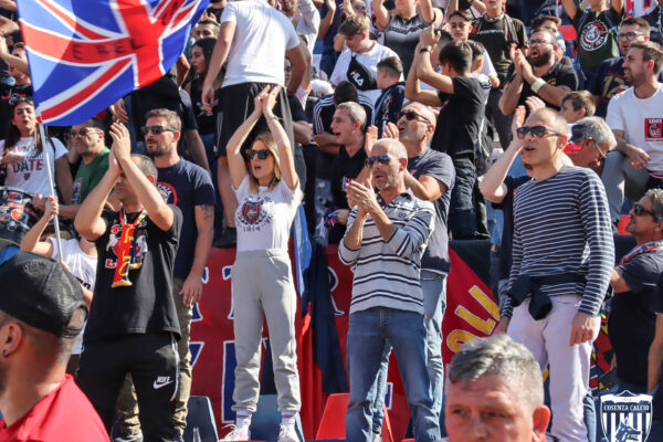 Il tifo di Cosenza – Genoa