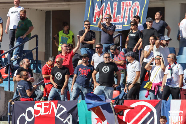 Il tifo di Cosenza – Frosinone