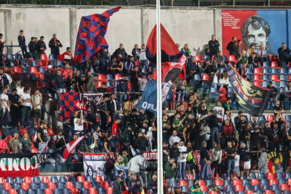 Il tifo di Cosenza – Como