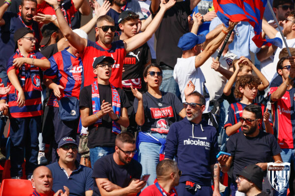 Il tifo di Cosenza – Genoa
