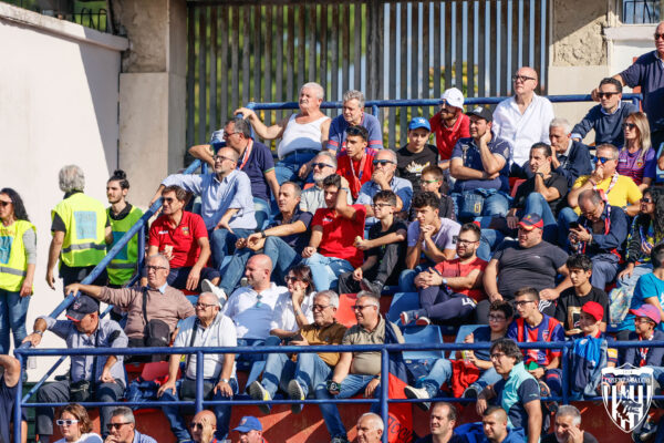 Il tifo di Cosenza – Genoa