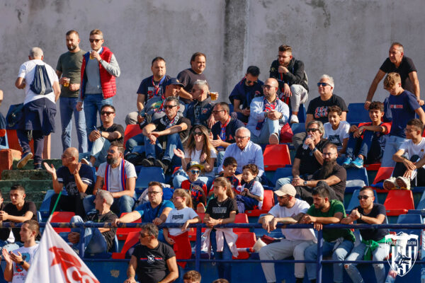 Il tifo di Cosenza – Genoa