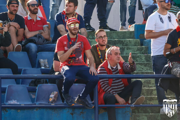 Il tifo di Cosenza – Genoa