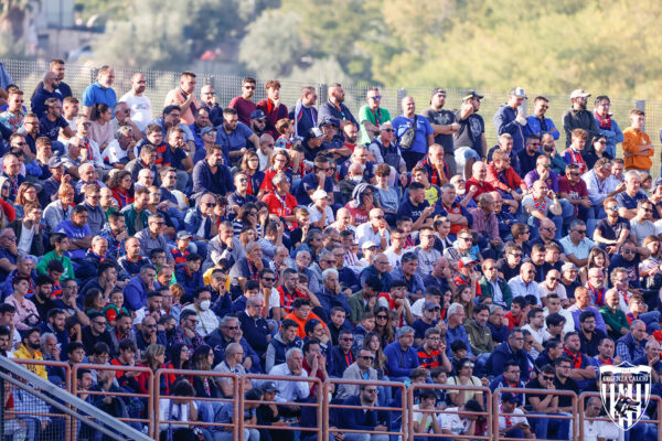 Il tifo di Cosenza – Genoa