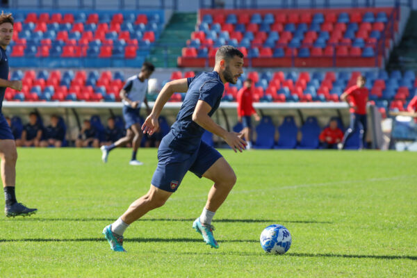 🔴🔵 Otto reti nella partitella con la Primavera