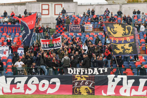 Il tifo di Cosenza – Palermo