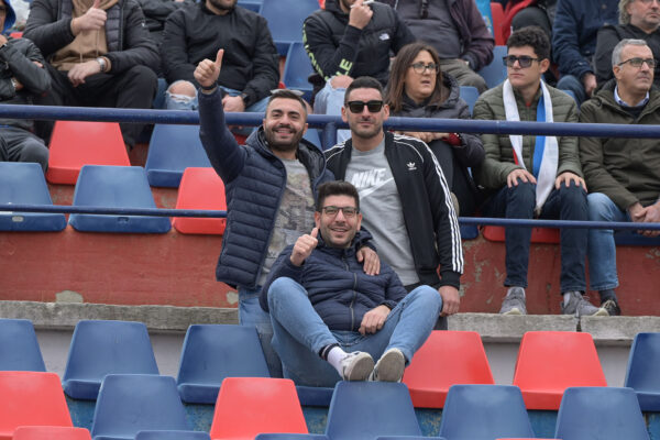 Il tifo di Cosenza – Palermo