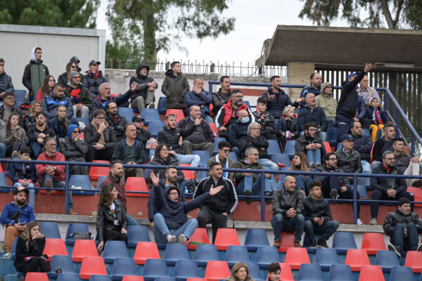 Il tifo di Cosenza – Palermo