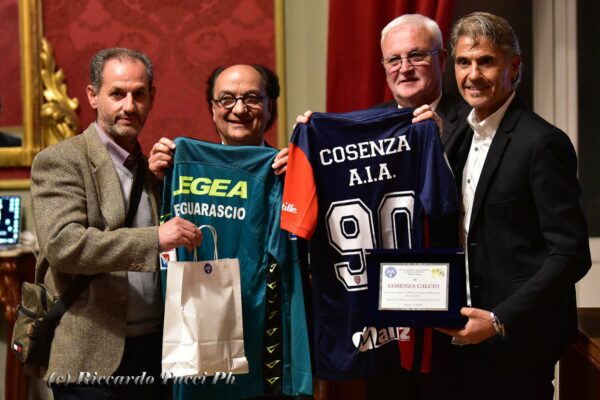 Il Presidente Guarascio al 90° compleanno dell’AIA di Cosenza