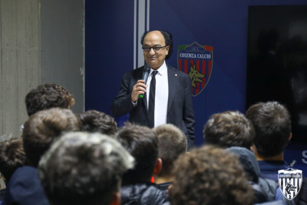 Gli auguri di Natale al settore giovanile e femminile