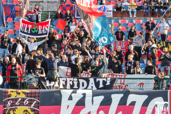 Il tifo di Cosenza – Perugia