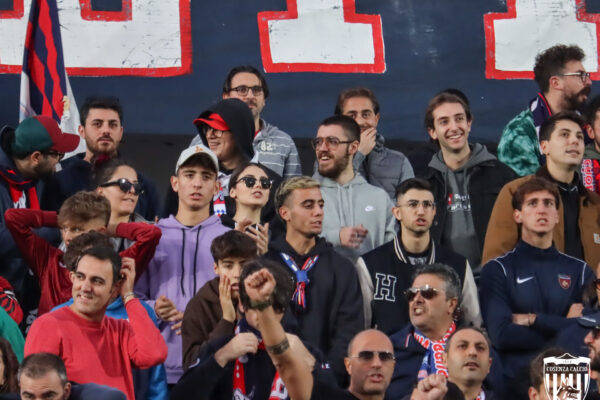 Il tifo di Cosenza – Perugia