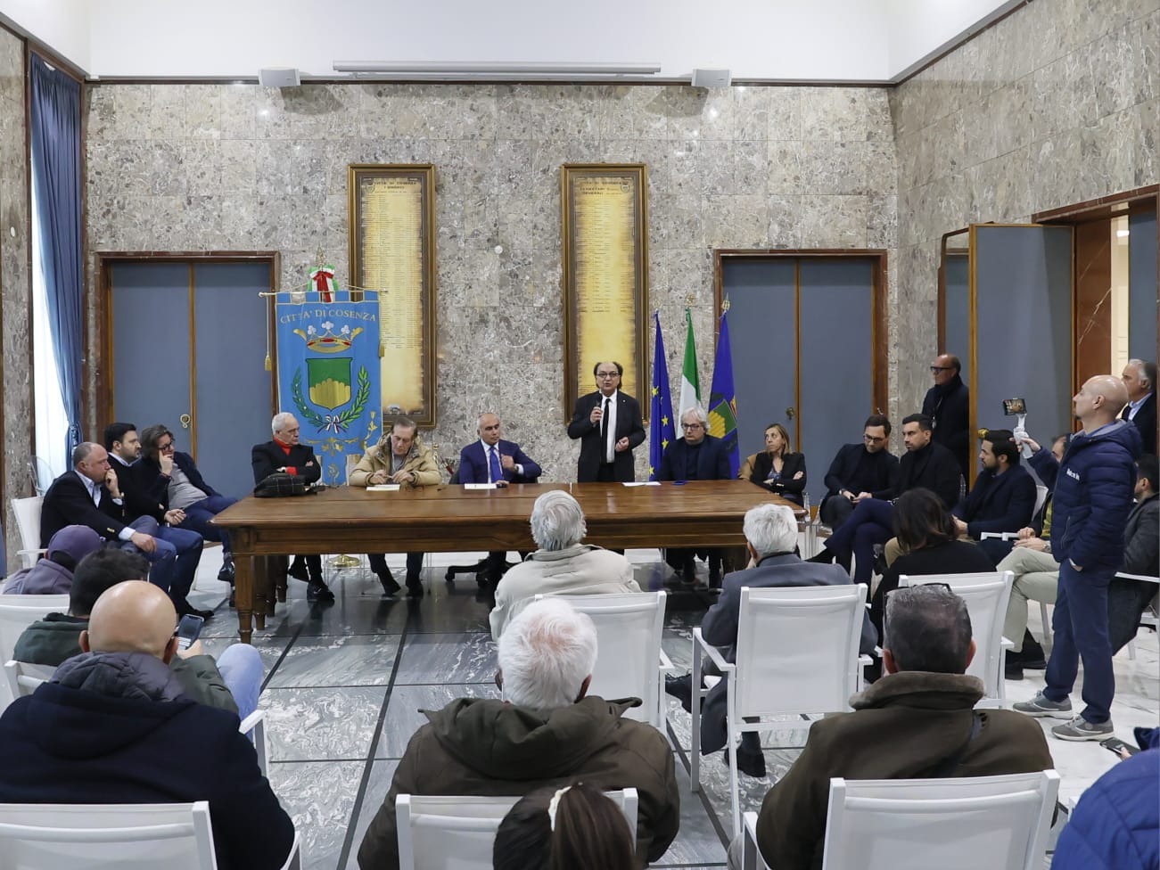 Incontro in Comune con Sindaco e tifoseria