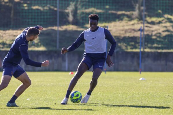 Risoluzione contrattuale con Rodney Kongolo