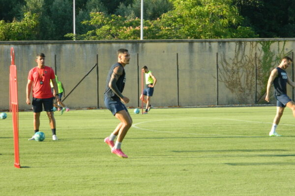 🔴🔵 I Lupi hanno lasciato Cosenza