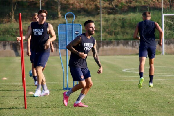 🔴🔵  Il report della seduta, domani conferenza stampa del tecnico.