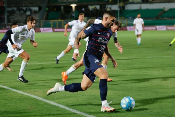 🏟 Cosenza – Modena 1-2