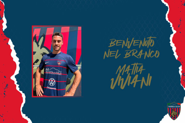 🔴🔵 Mattia Viviani nel centrocampo del Cosenza!