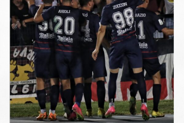 Finetgroup in campo con il Cosenza Calcio come Top Business Partner