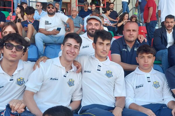 ⚽️🏐 La New Tech Pallavolo Milani sugli spalti del Marulla