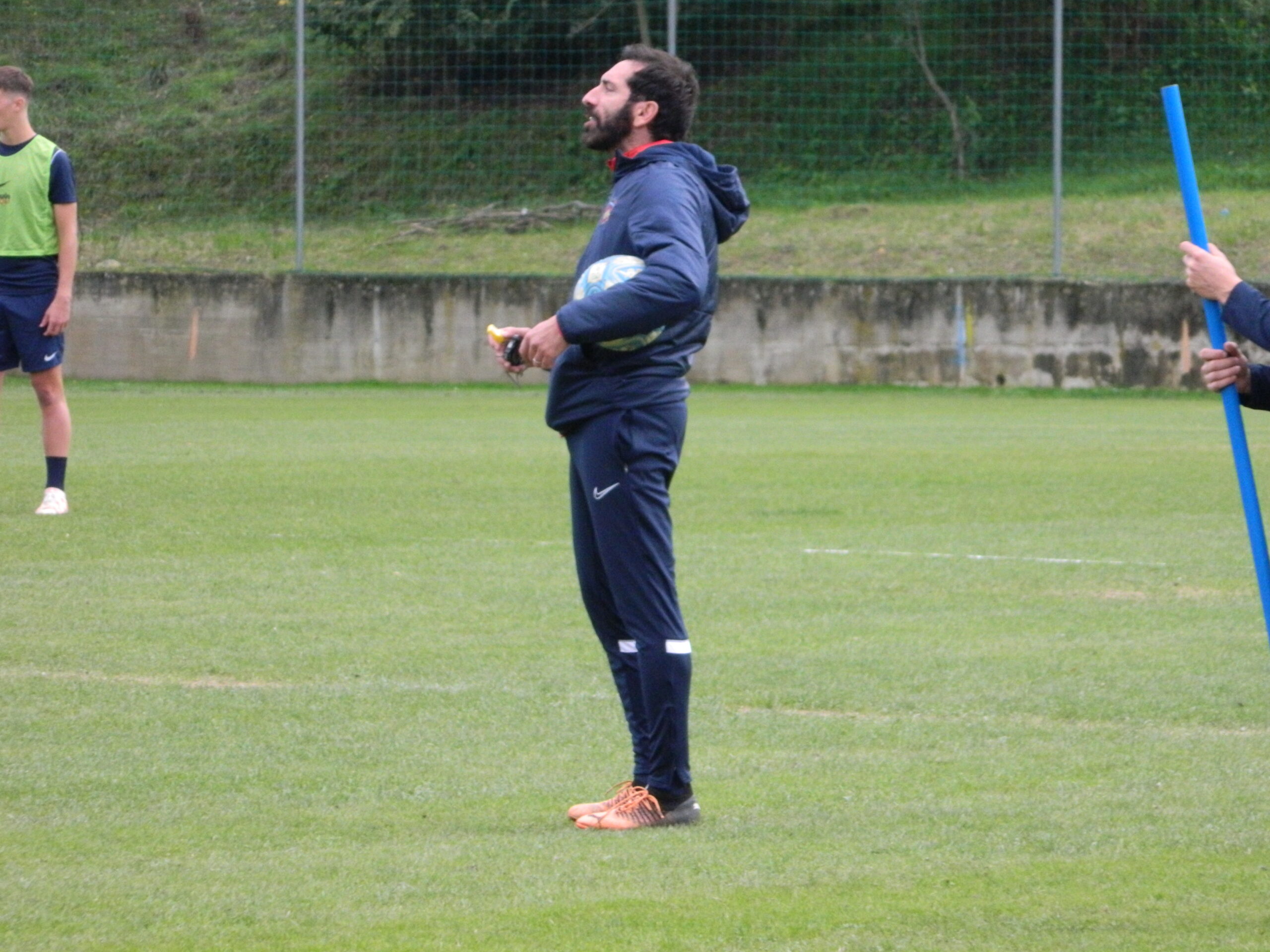 🔴🔵 Il report della seduta, domani allenamento congiunto con la Primavera a porte aperte.