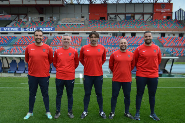 🔴🔵 Lo staff del tecnico William Viali