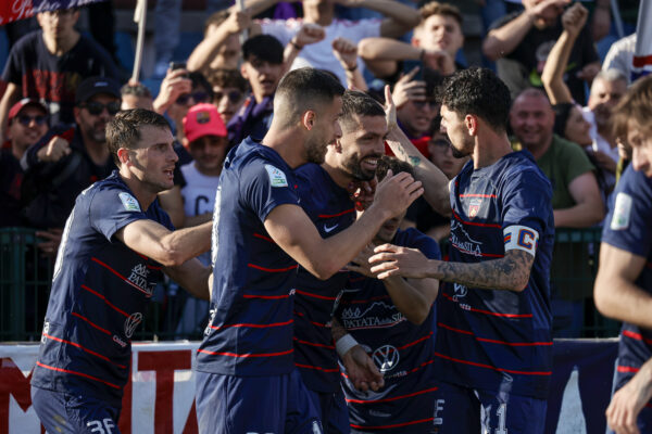 📸 G35 | Cosenza-Bari 4-1