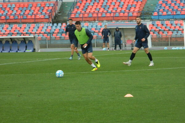 🔴🔵 Il report. Parzialmente in gruppo Giacomo Calò.