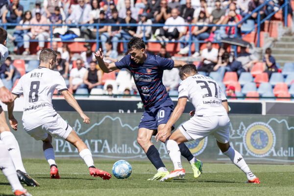 📸 G37 | Cosenza-Spezia 2-2