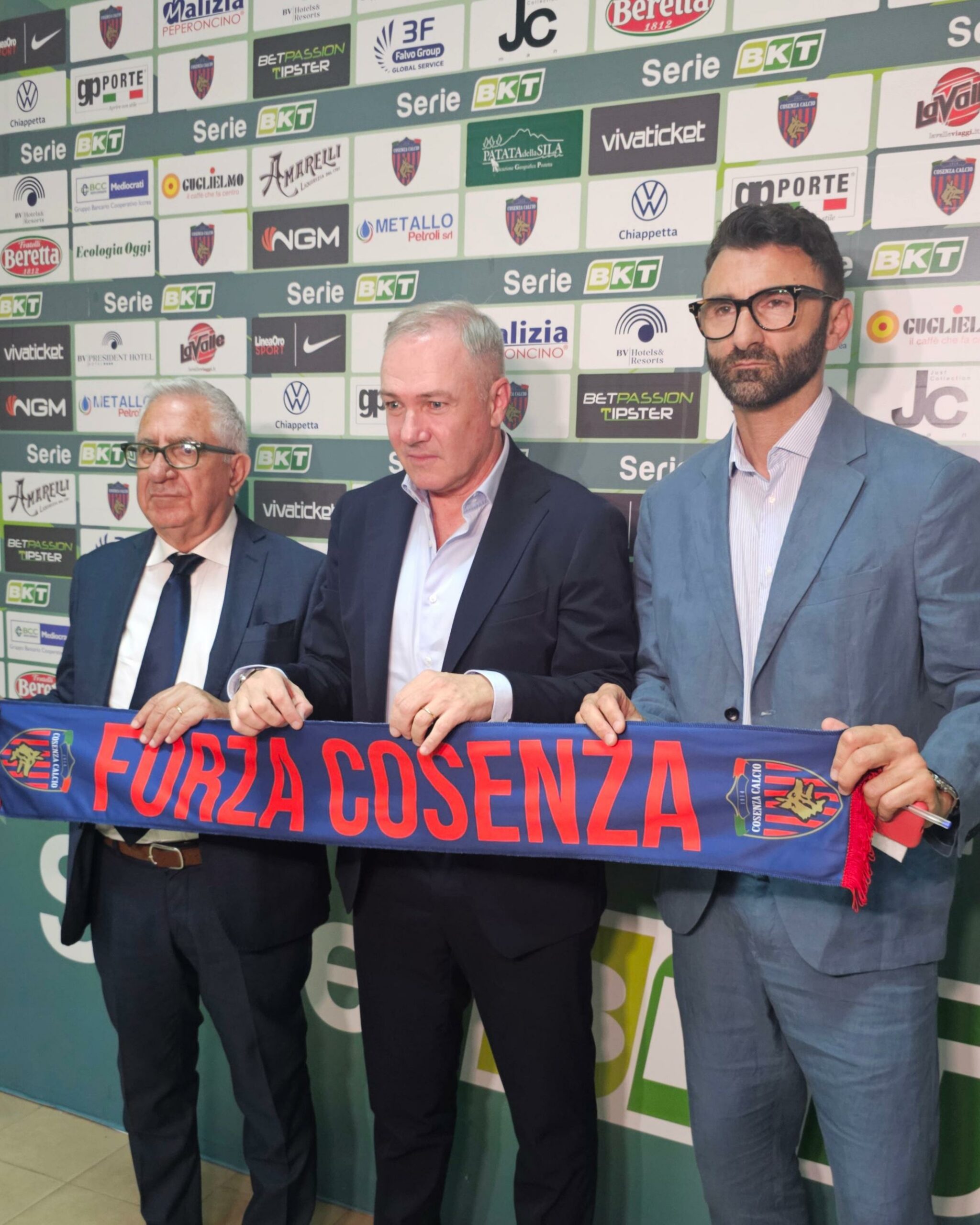 ๐๏ธ La presentazione del tecnico Massimiliano Alvini