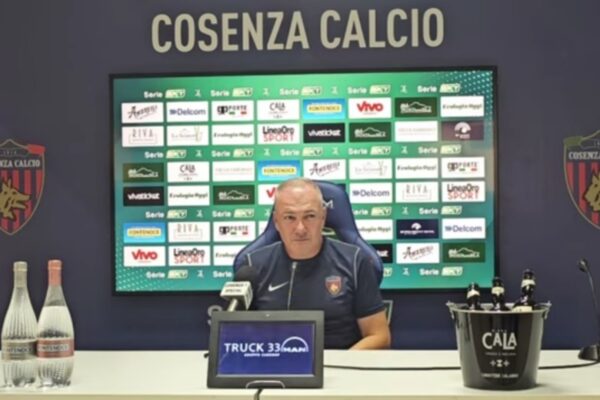 🎙 Il tecnico Massimiliano Alvini presenta la gara Cosenza – Cremonese