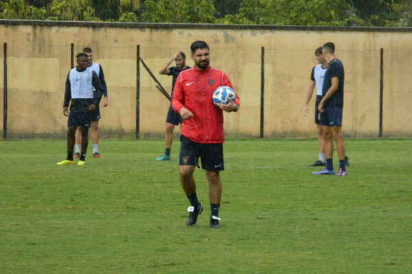 🔴🔵 Allenamento sotto la pioggia. Domani conferenza stampa e rifinitura.