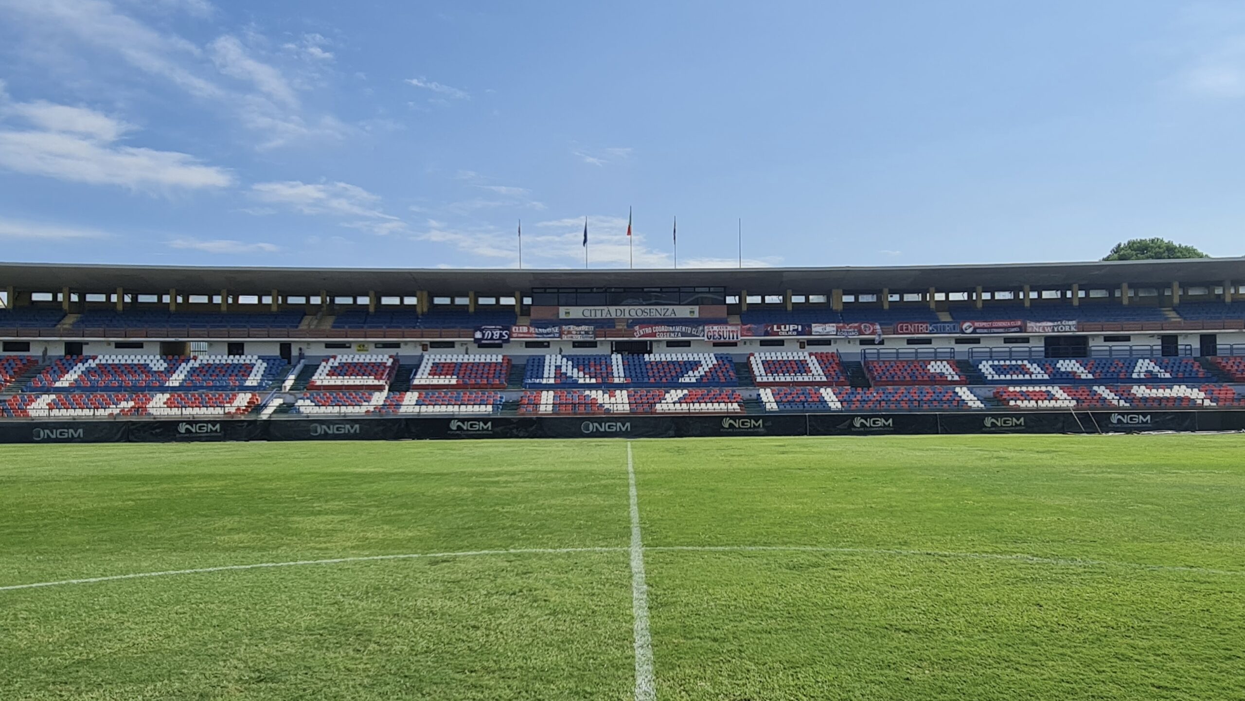 🔴🔵 Under 14 delle scuole, scuole calcio e associazioni, gratis in Tribuna B