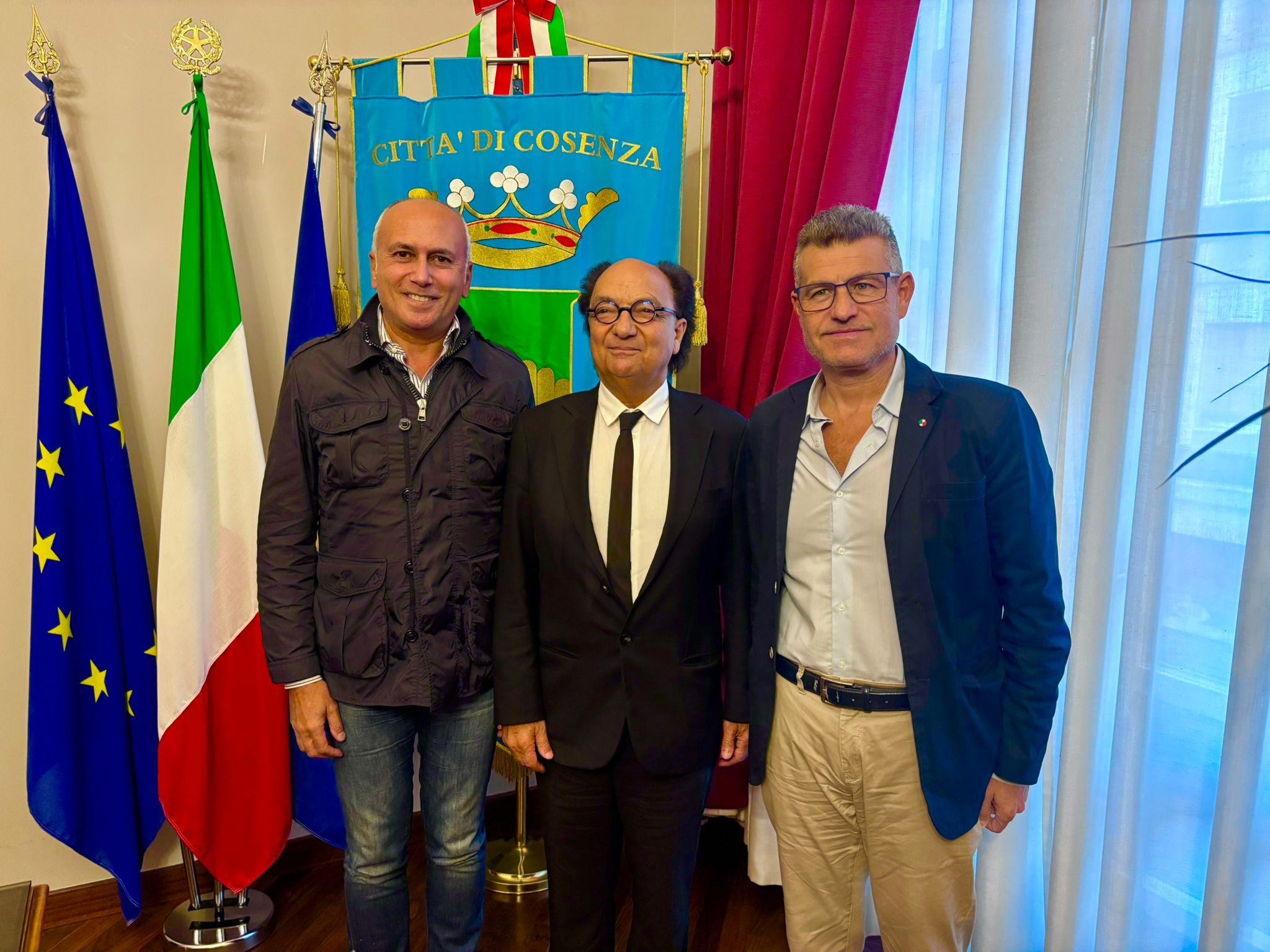 📣 Incontro tra il Sindaco Caruso e il Patron Guarascio