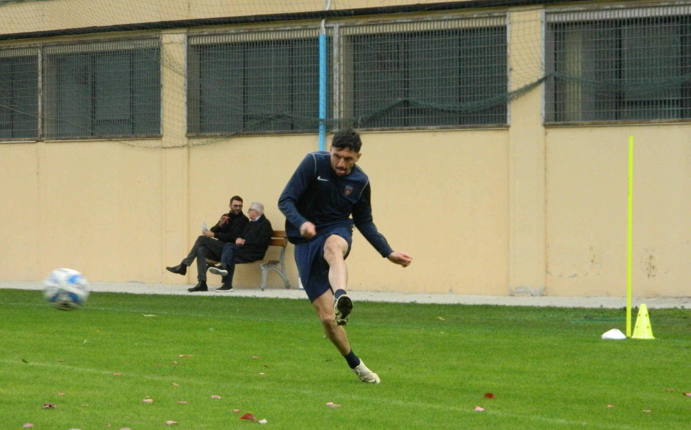 🔴🔵 Ultimo allenamento, domani in Sala Stampa il DS Delvecchio. Il report.