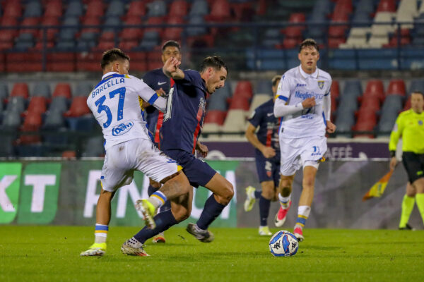 🏟 Cosenza – Frosinone 0-1 (Live)