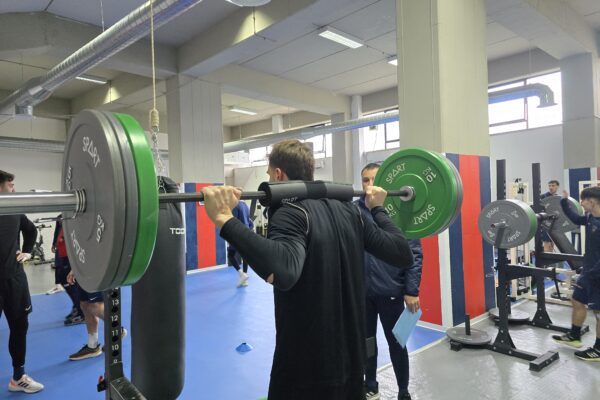🔴🔵  Allenamento tra palestra e campo. Il report.
