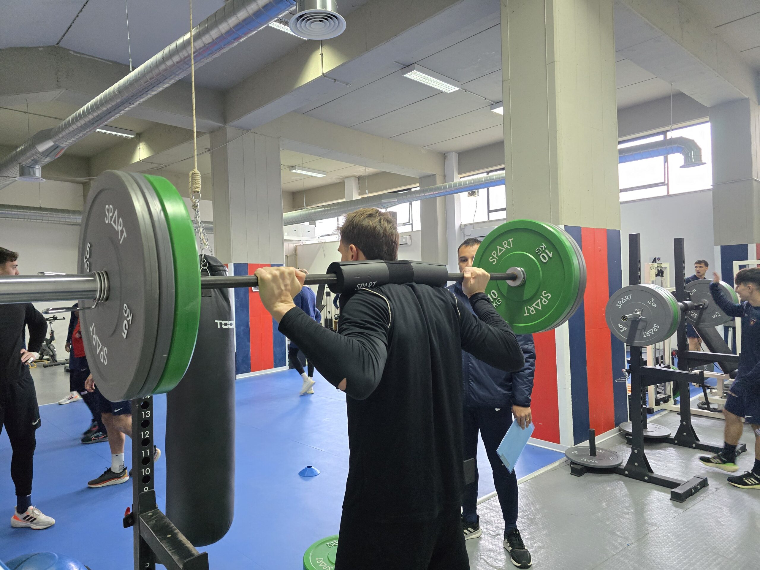 🔴🔵 Allenamento tra palestra e campo. Il report.