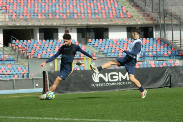 🔴🔵 Seduta sul prato del Marulla. Il report.