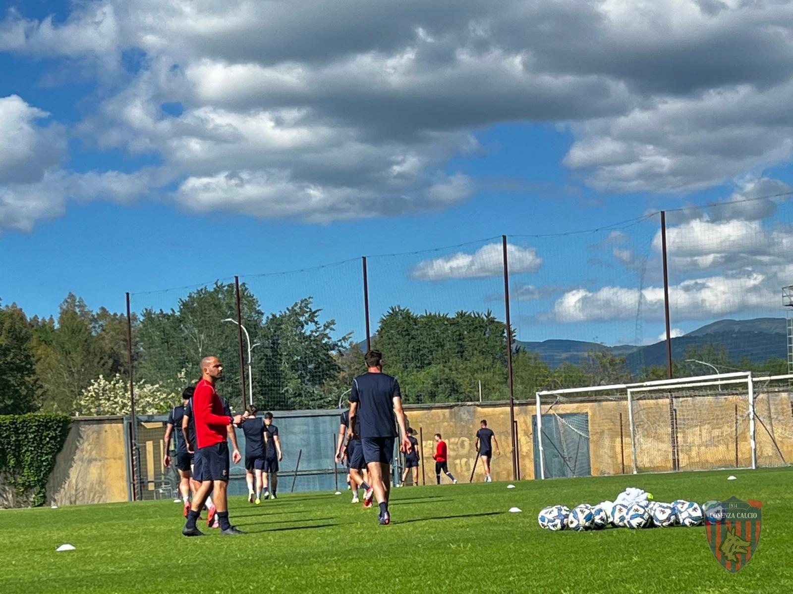 🔴🔵 Ripresa degli allenamenti. Il report.