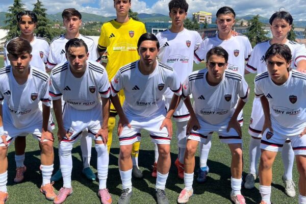 Cosenza U17 sfiora i playoff con un finale da protagonista
