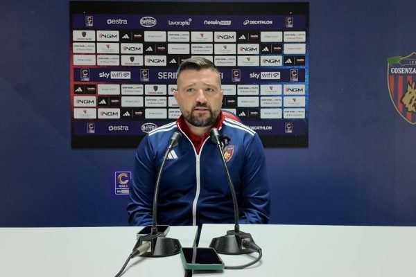 Il Cosenza torna al San Vito, mister Coppitelli: «Tassello importante»